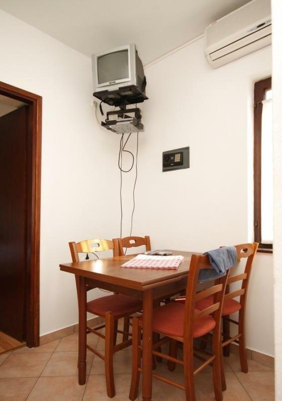 פורץ Apartment Radovan מראה חיצוני תמונה