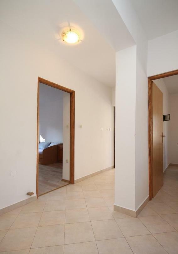פורץ Apartment Radovan מראה חיצוני תמונה