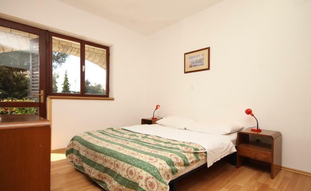 פורץ Apartment Radovan מראה חיצוני תמונה